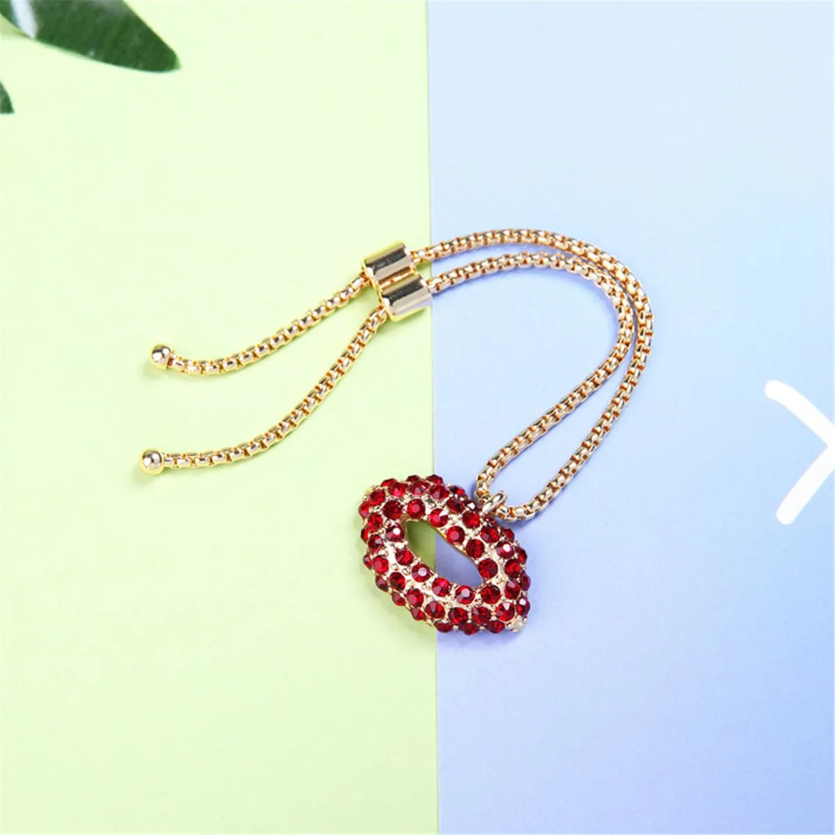 Red Cubic Zirconia & 18K Gold-Plated Lips Pendant Adjustable Bracelet