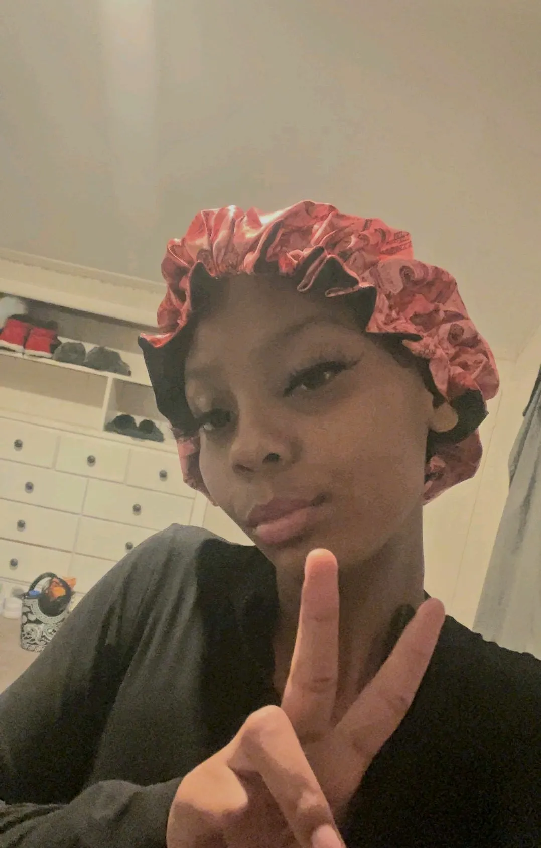 RED MONEY Reversible Sleeping Satin Wavy Bonnet