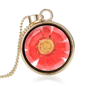 Red Pressed Mum & 18K Gold-Plated Round Pendant Necklace