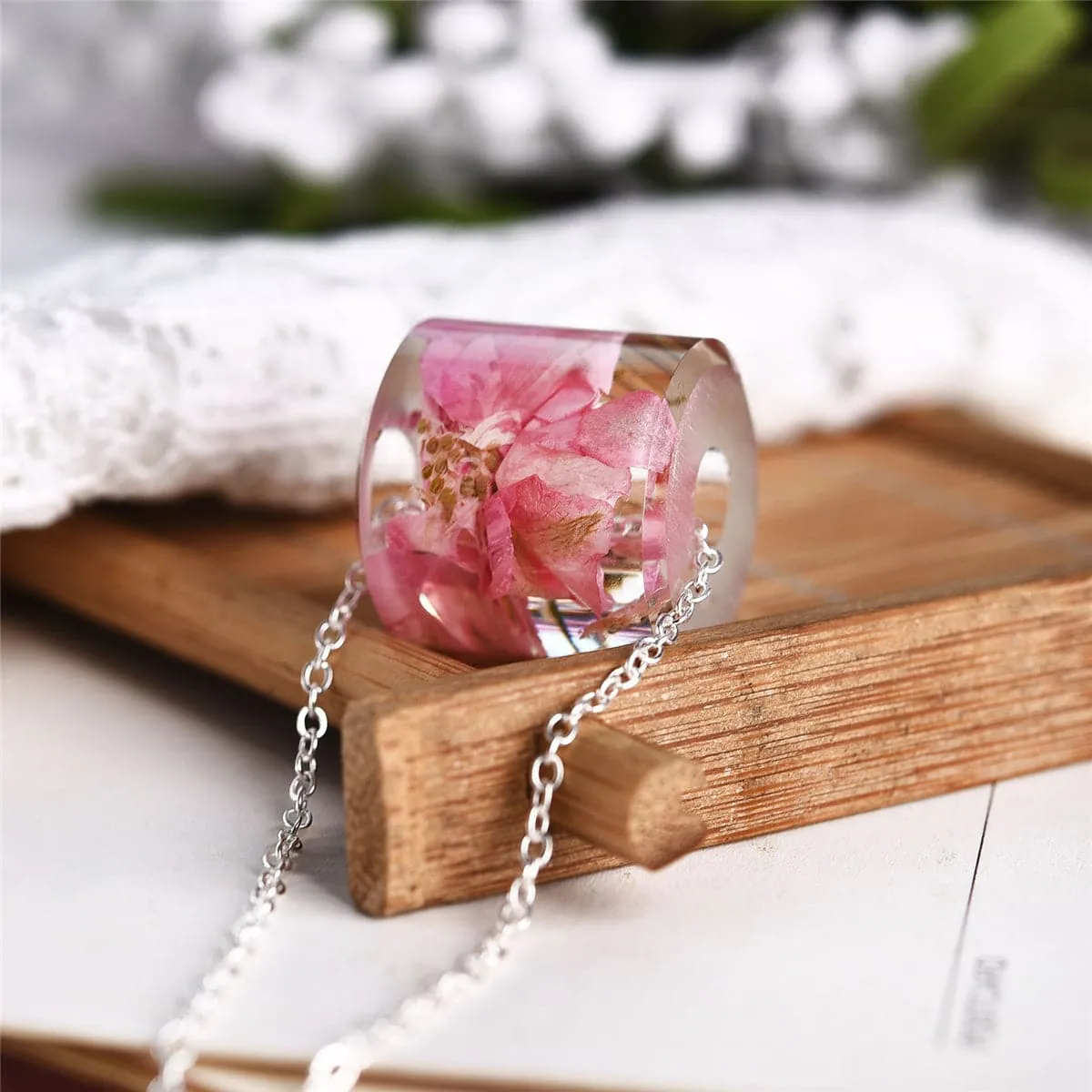 Rose Pink Dried Flower & Silver-Plated Cylinder Pendant Necklace