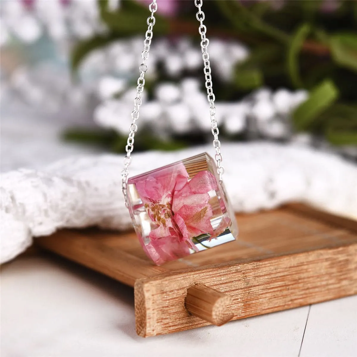 Rose Pink Dried Flower & Silver-Plated Cylinder Pendant Necklace