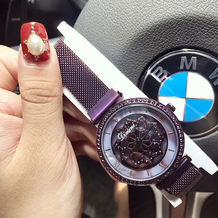 Rotatable Flower Magnetic Strap Women's Watch