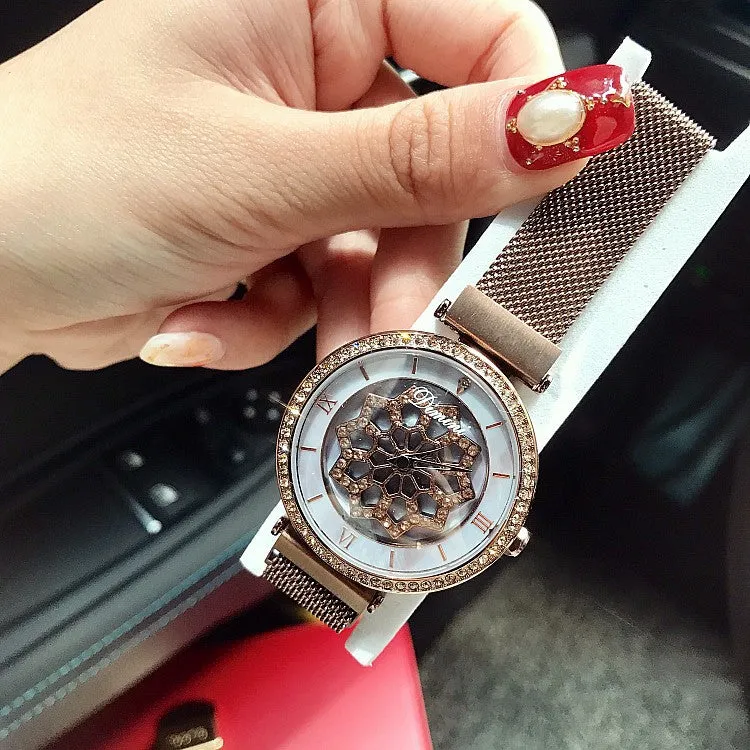 Rotatable Flower Magnetic Strap Women's Watch