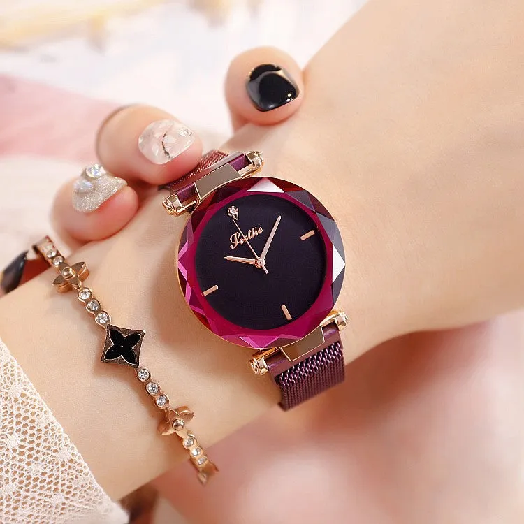 Round Dial Magnetic Strap Women's Watch