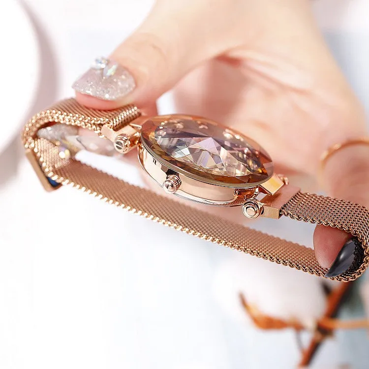 Round Dial With Diamond Scale Women's Watch