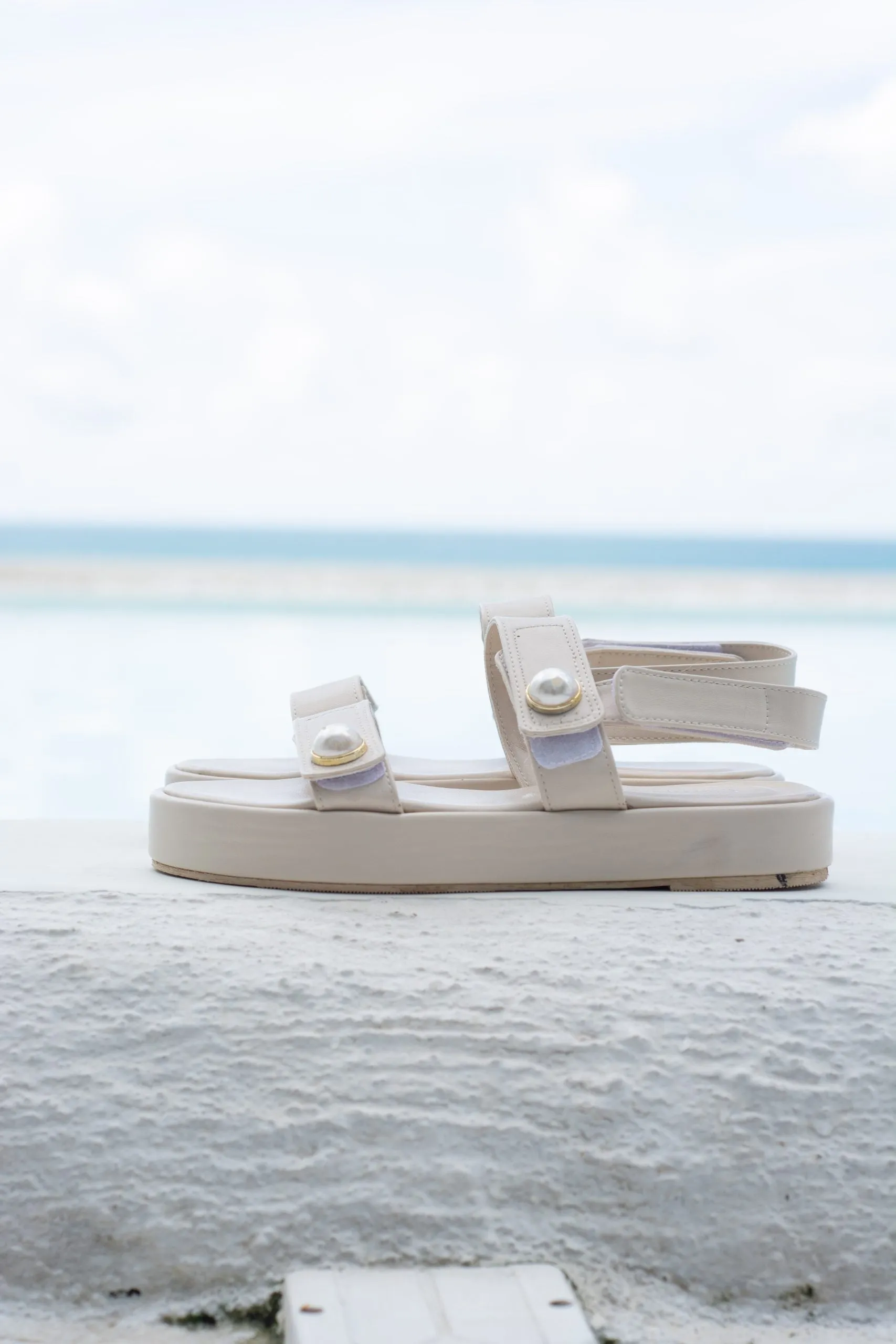 Roxy Pearl Flatforms