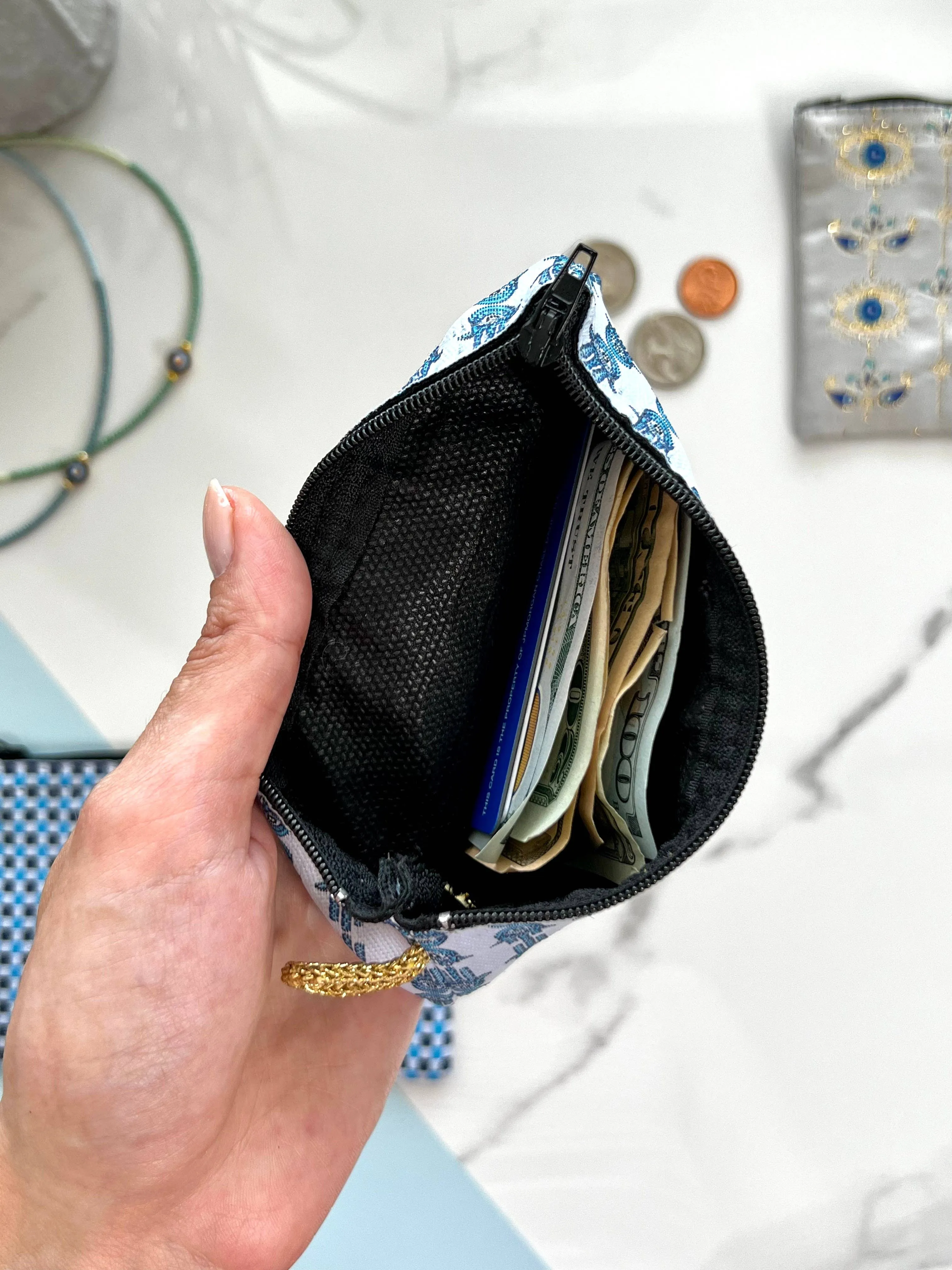 RUGCP-009 - Zippered Coin Purse