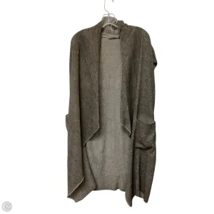 Shawl By Clothes Mentor In Grey, Size: S
