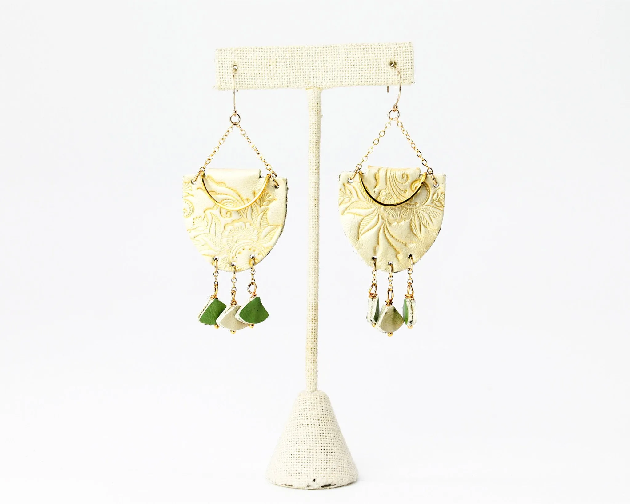 Shield Earring / Golden Elemental