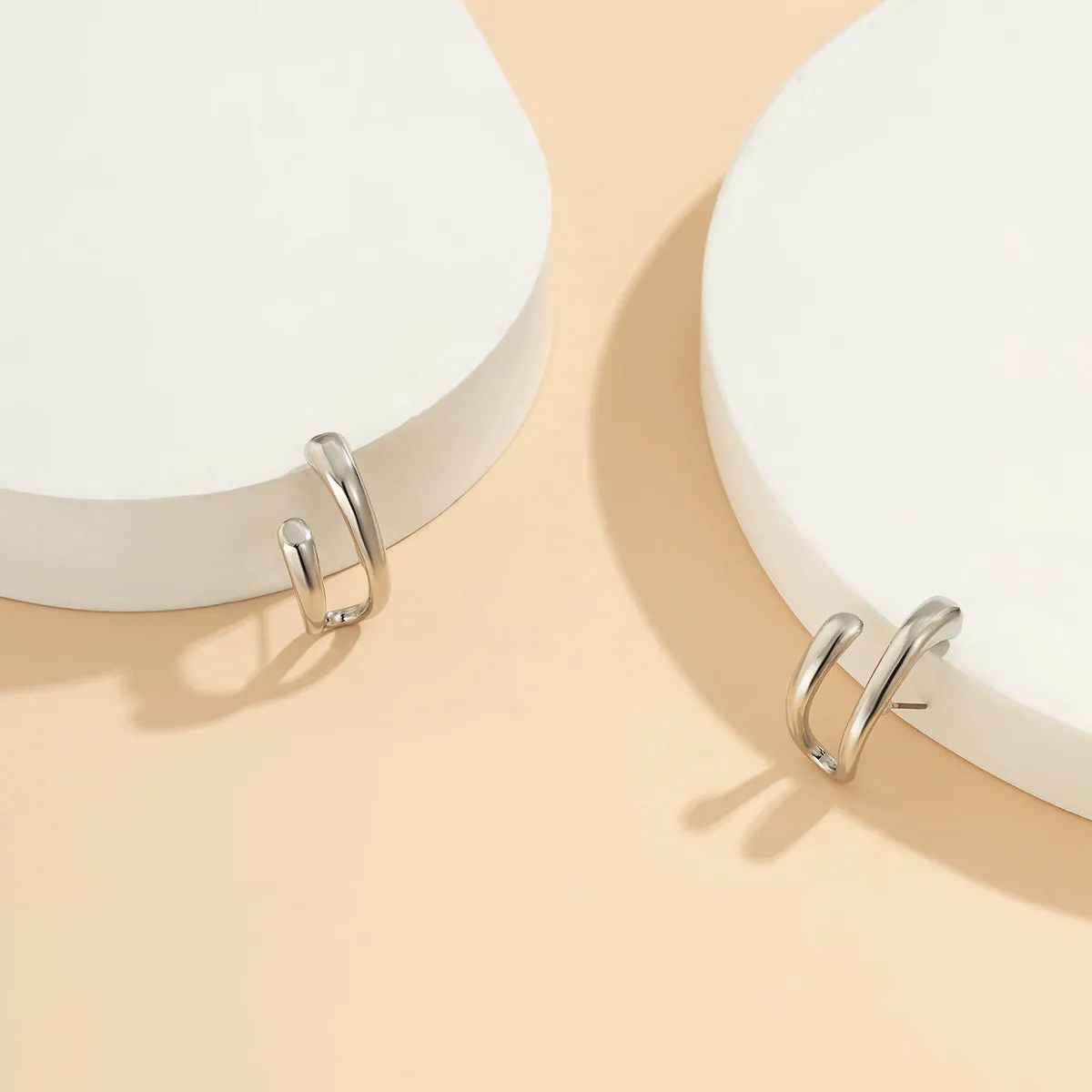 Silver-Plated Curved Open Stud Earring