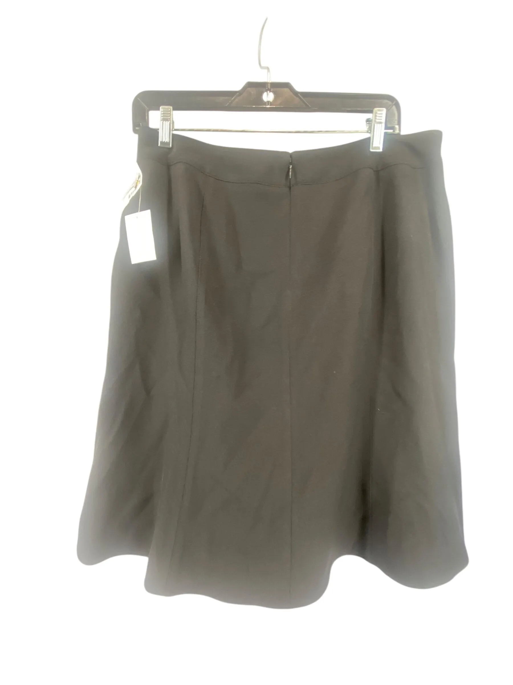 Skirt Mini & Short By Kasper  Size: 12