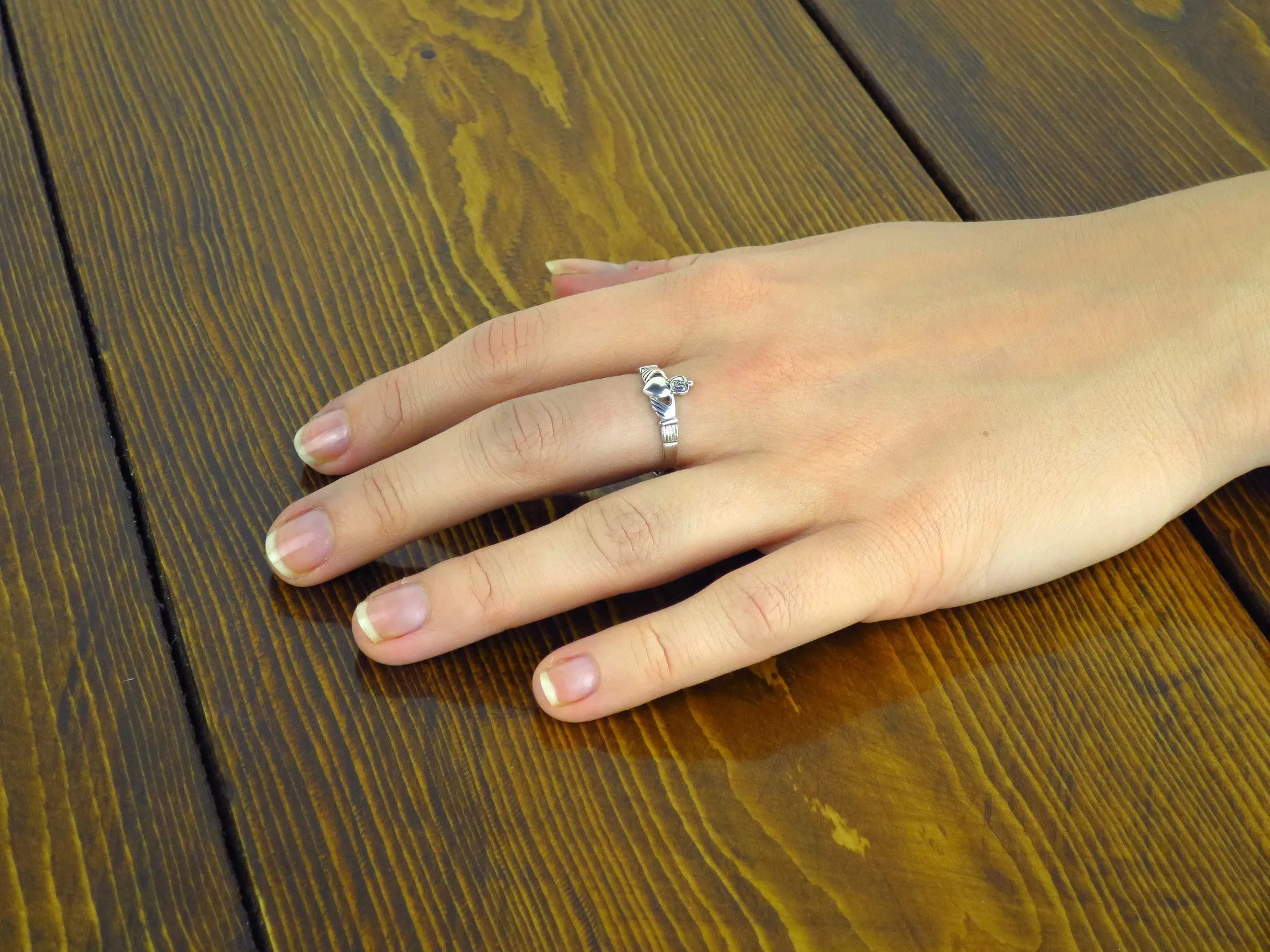 Small Claddagh Ring