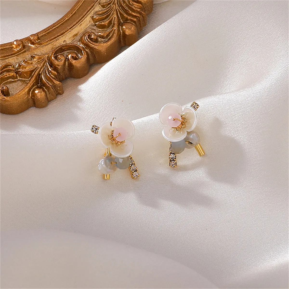 Teal Howlite & Cubic Zirconia Flower Stud Earrings