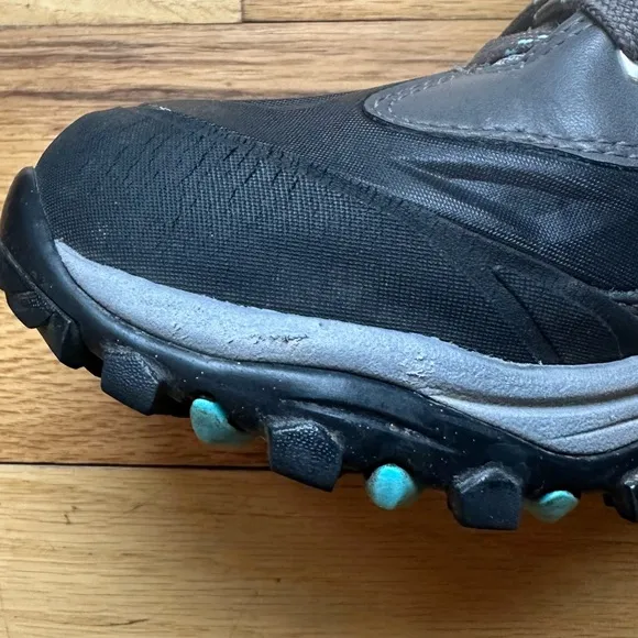 The North Face Chilkat Tech GTX Boots - Women's Dark Grey/Fortuna Blue Size 7