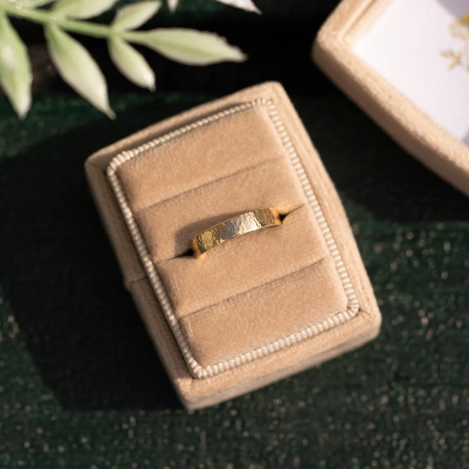 The Willow | Women's Tree Bark Textured White Gold Wedding Band