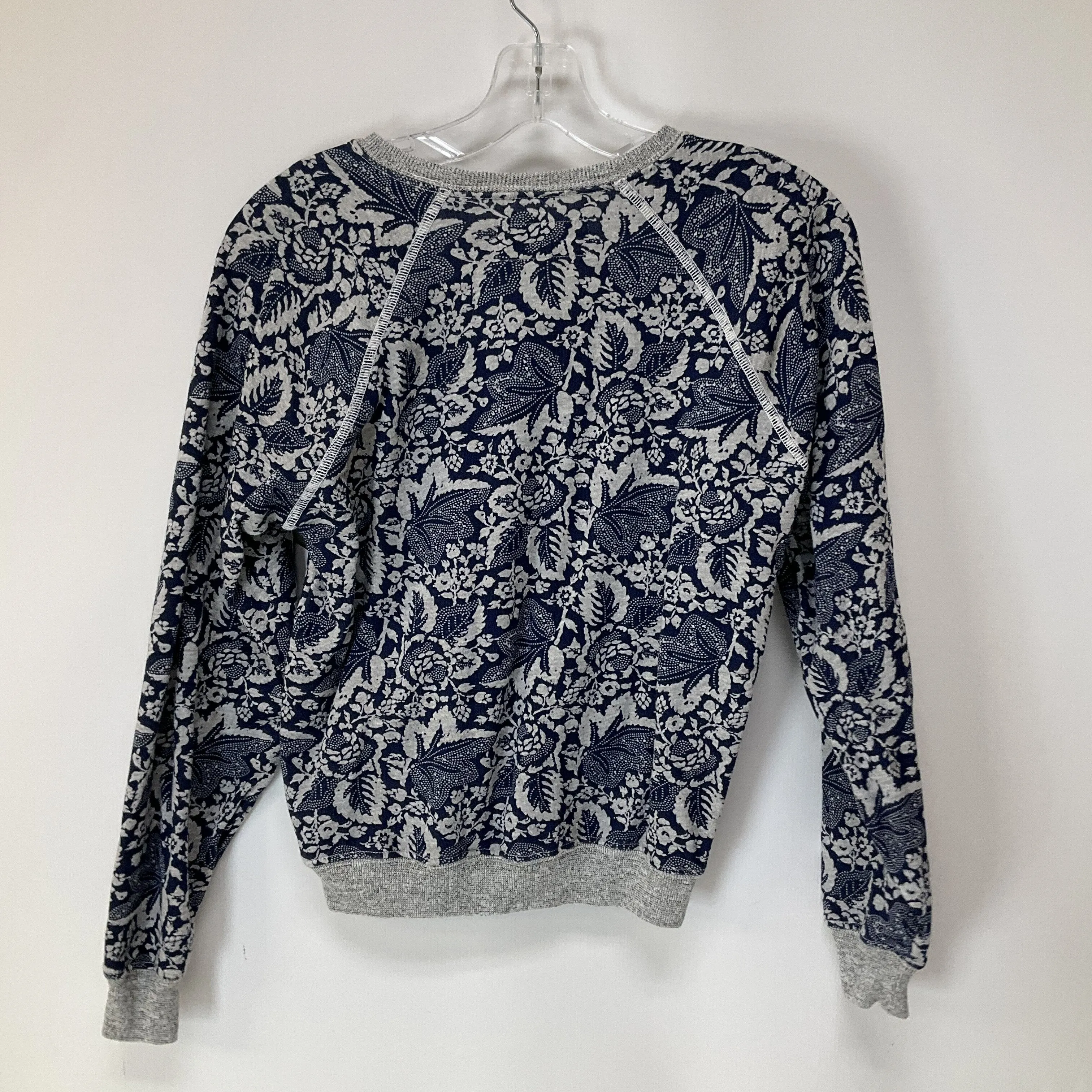 Top Long Sleeve By The Great.  Size: S