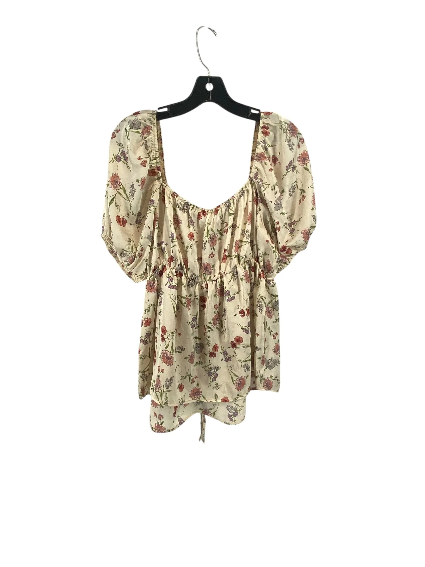 Top Short Sleeve By Clothes Mentor  Size: L