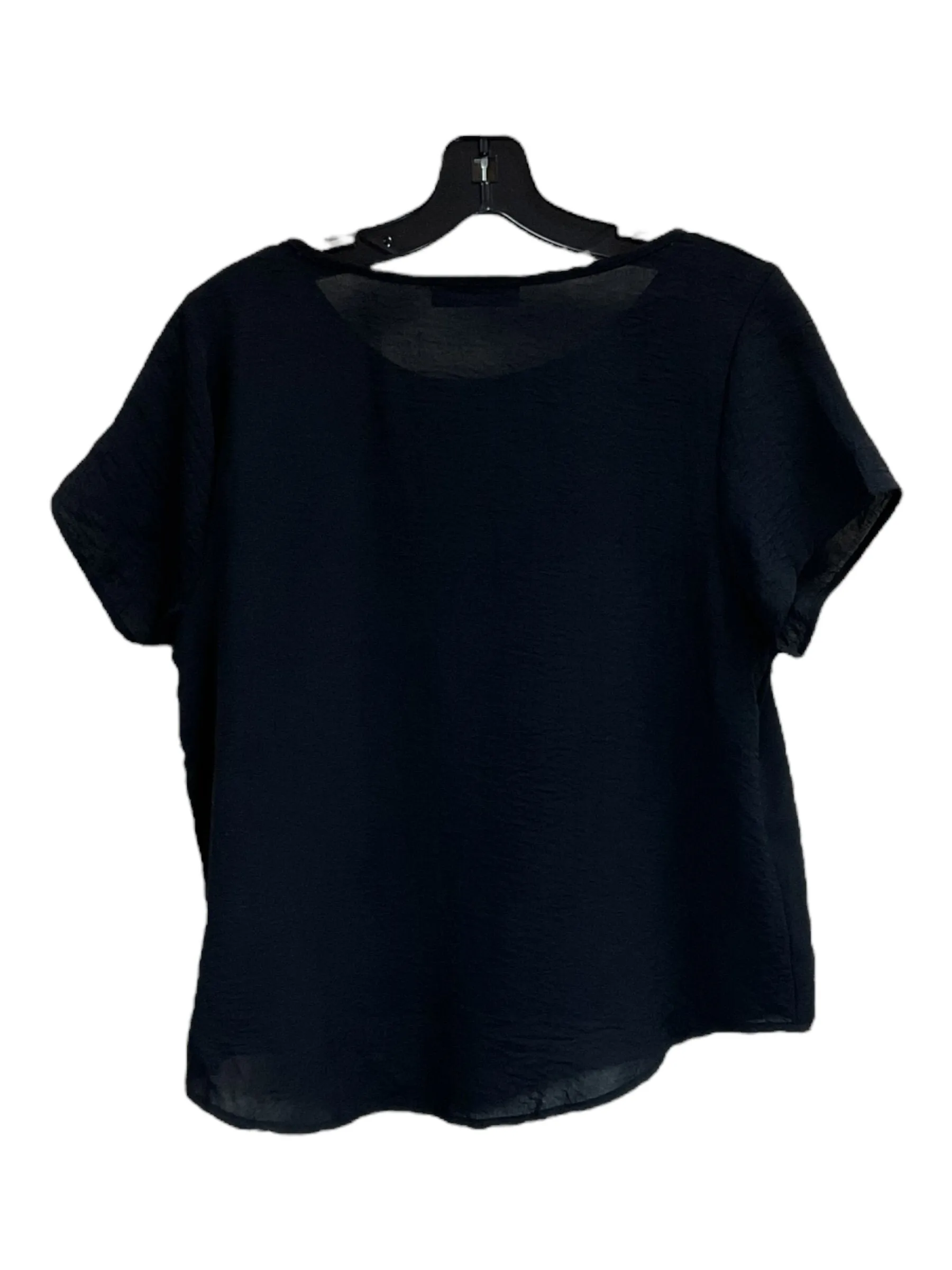 Top Short Sleeve By Clothes Mentor  Size: M