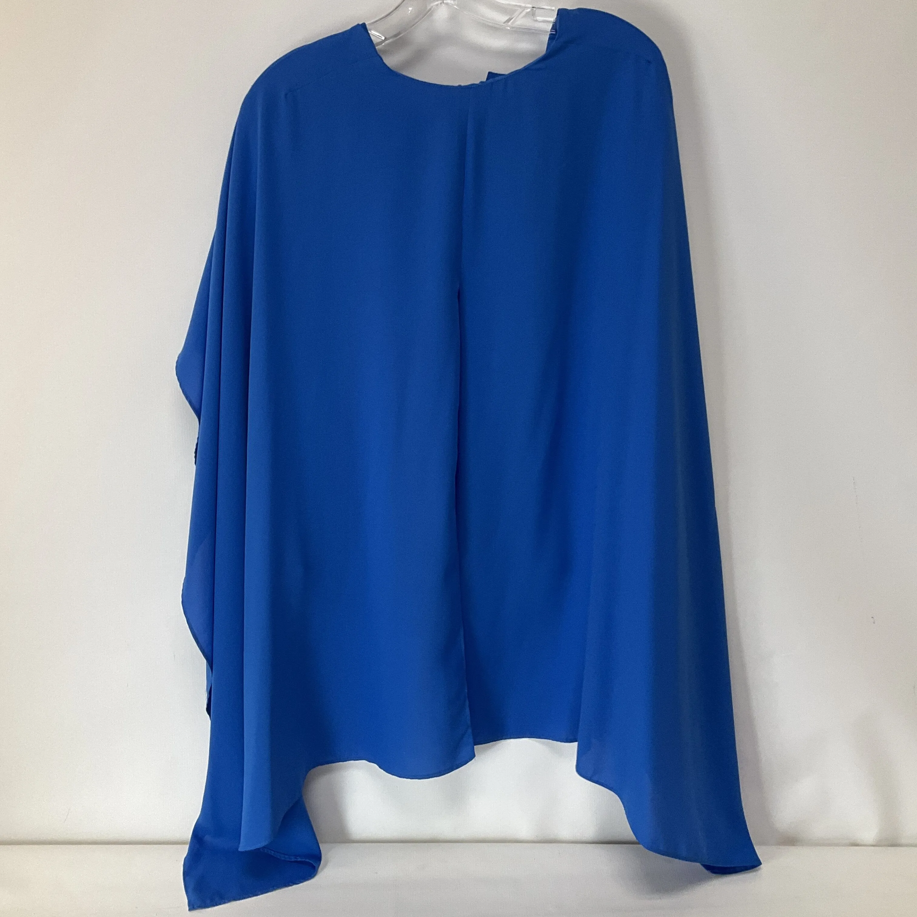 Top Sleeveless By Cma  Size: Xs