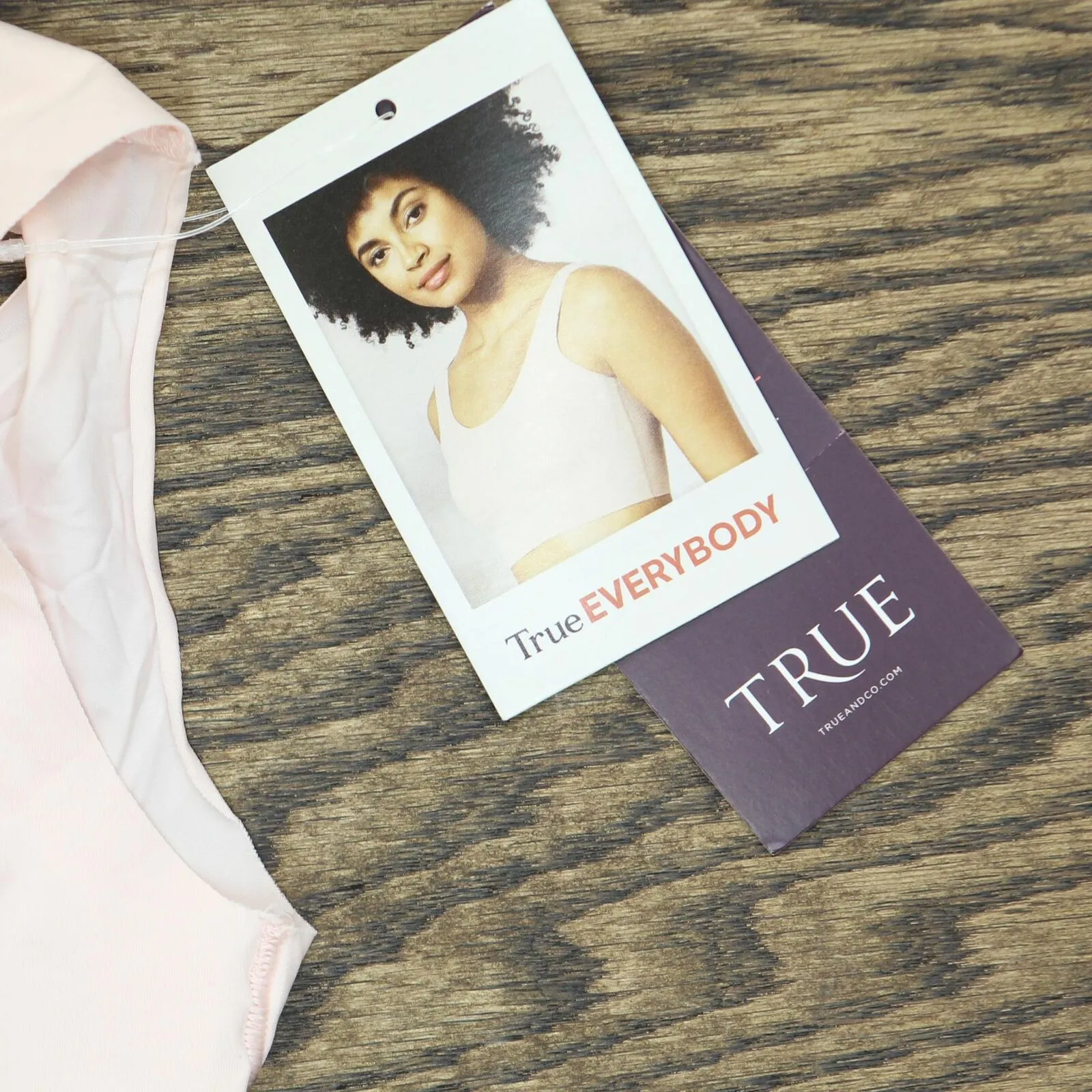 True & Co. True Everybody Women's Scoop Neck Bra 54201554 Pale Pink S
