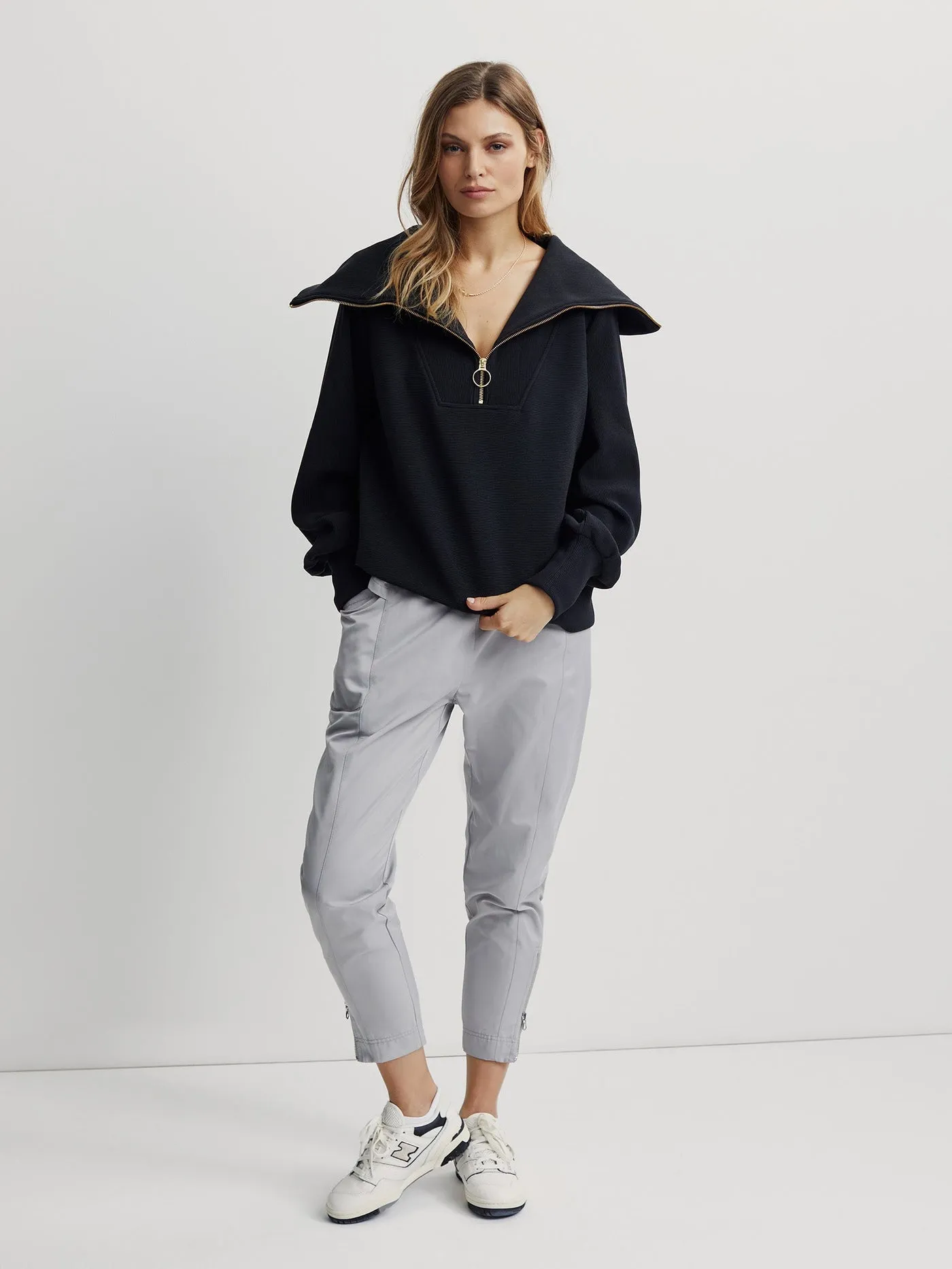 Varley | Vine Half Zip Pullover {Black}