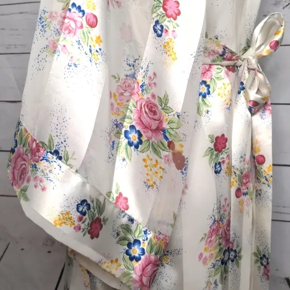 Victoria’s Secret Vintage 1980's Gold Label Floral Belted Robe Sheer Lingerie M