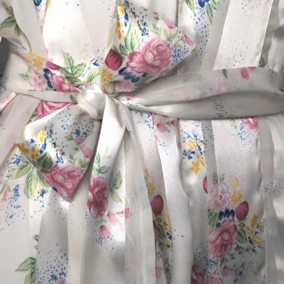 Victoria’s Secret Vintage 1980's Gold Label Floral Belted Robe Sheer Lingerie M