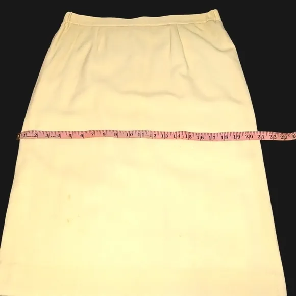 VINTAGE LILLI ANN 100% WOOL SOPHISTICATED FEMININE SILHOUETTE 70's SKIRT…