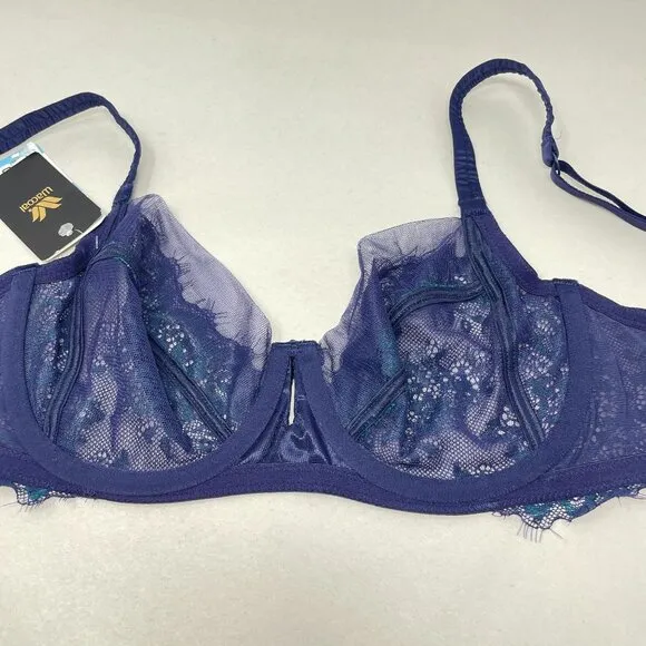 Wacoal Center Stage Underwire Bra Size 32C Blue Lace 855323