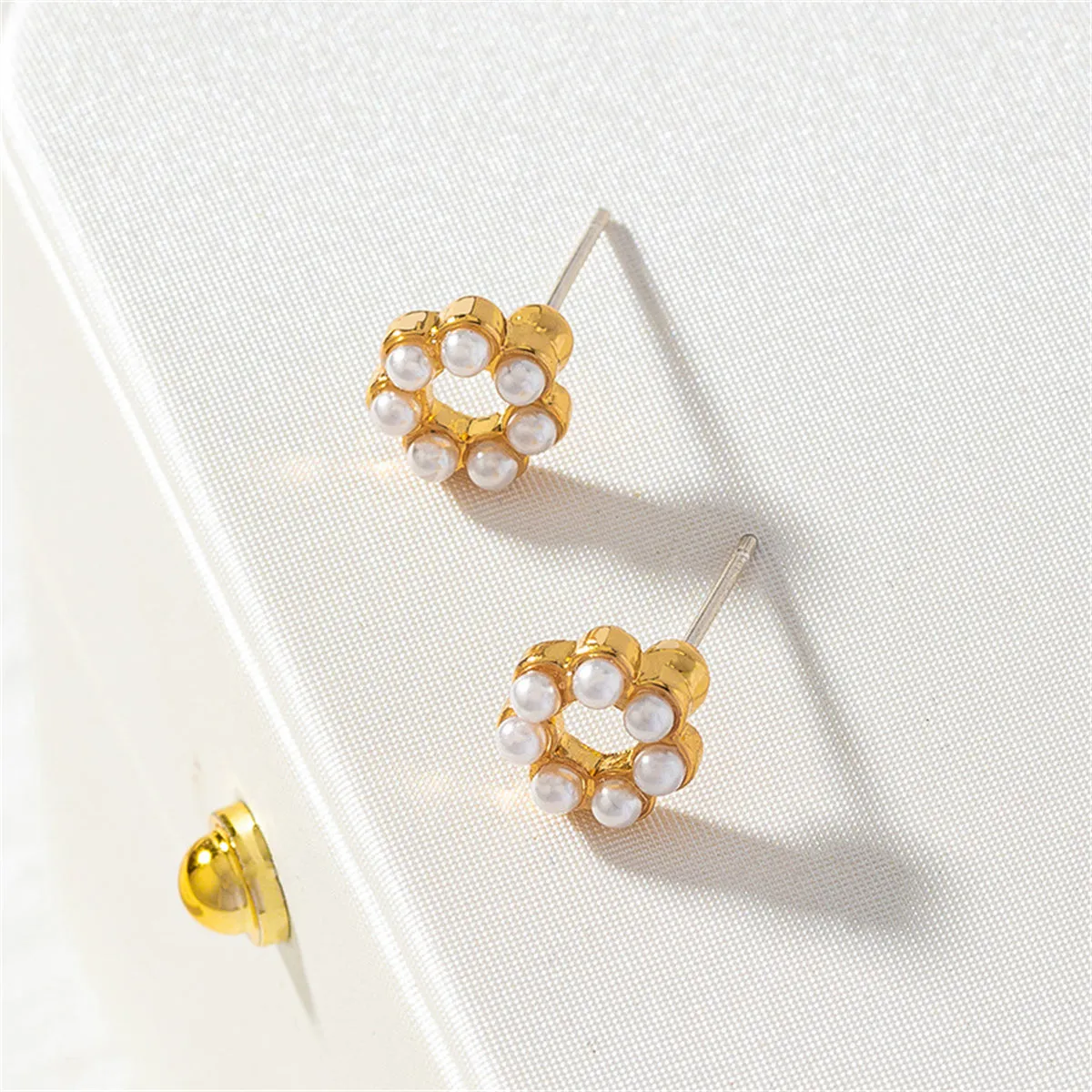 White Pearl & 18K Gold-Plated Flower Stud Earrings