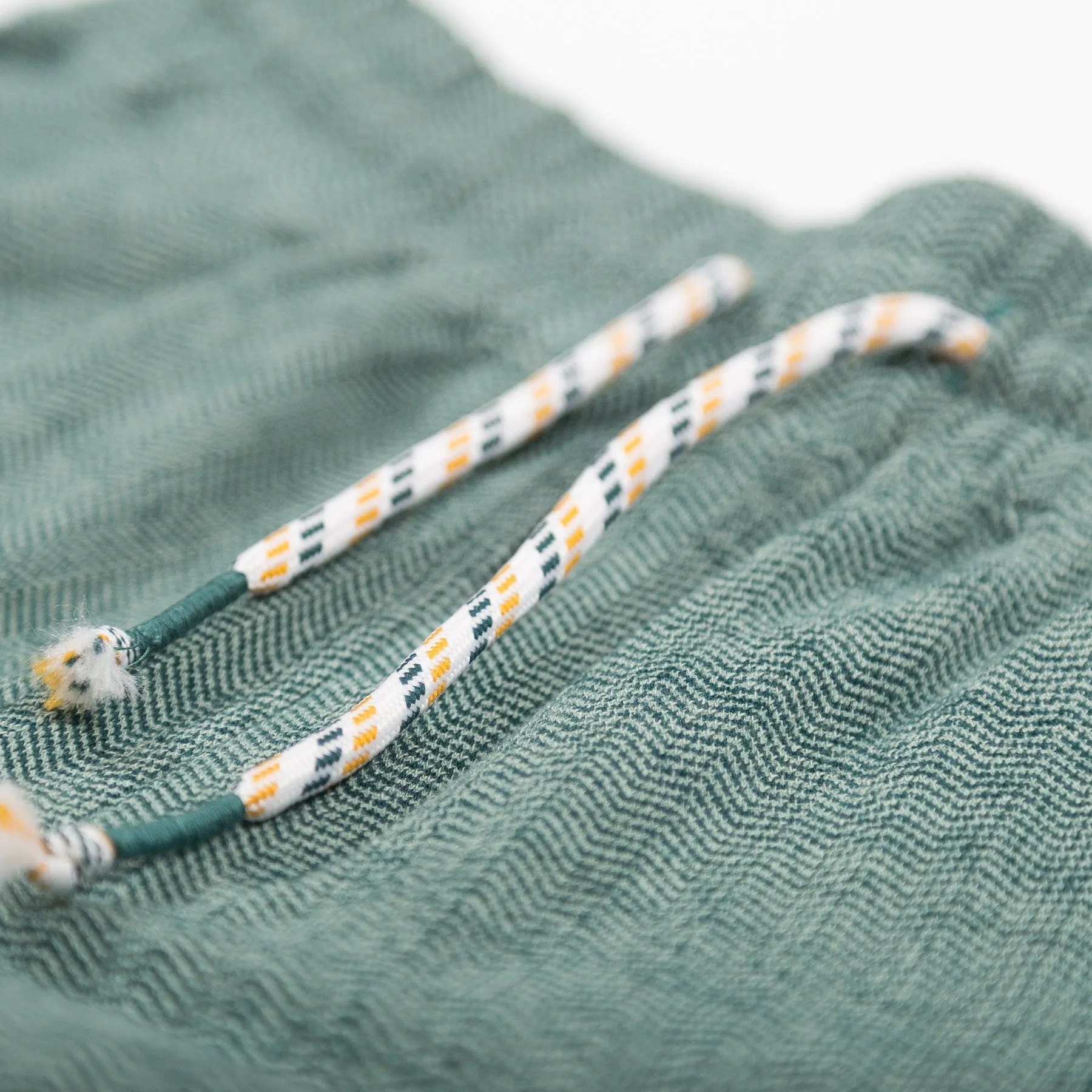 Wide Leg Herringbone Flex Pants | Calathea Green