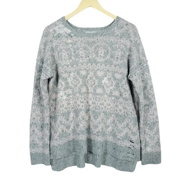 Wildfox Sweater XS Gray Pink Knit Crew Neck Long Sleeves Oversized Pullover