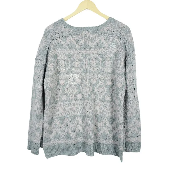 Wildfox Sweater XS Gray Pink Knit Crew Neck Long Sleeves Oversized Pullover
