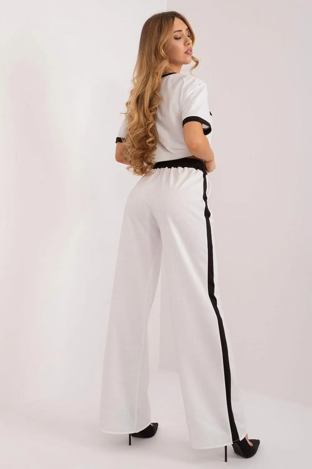 Women trousers model 196558 Lakerta