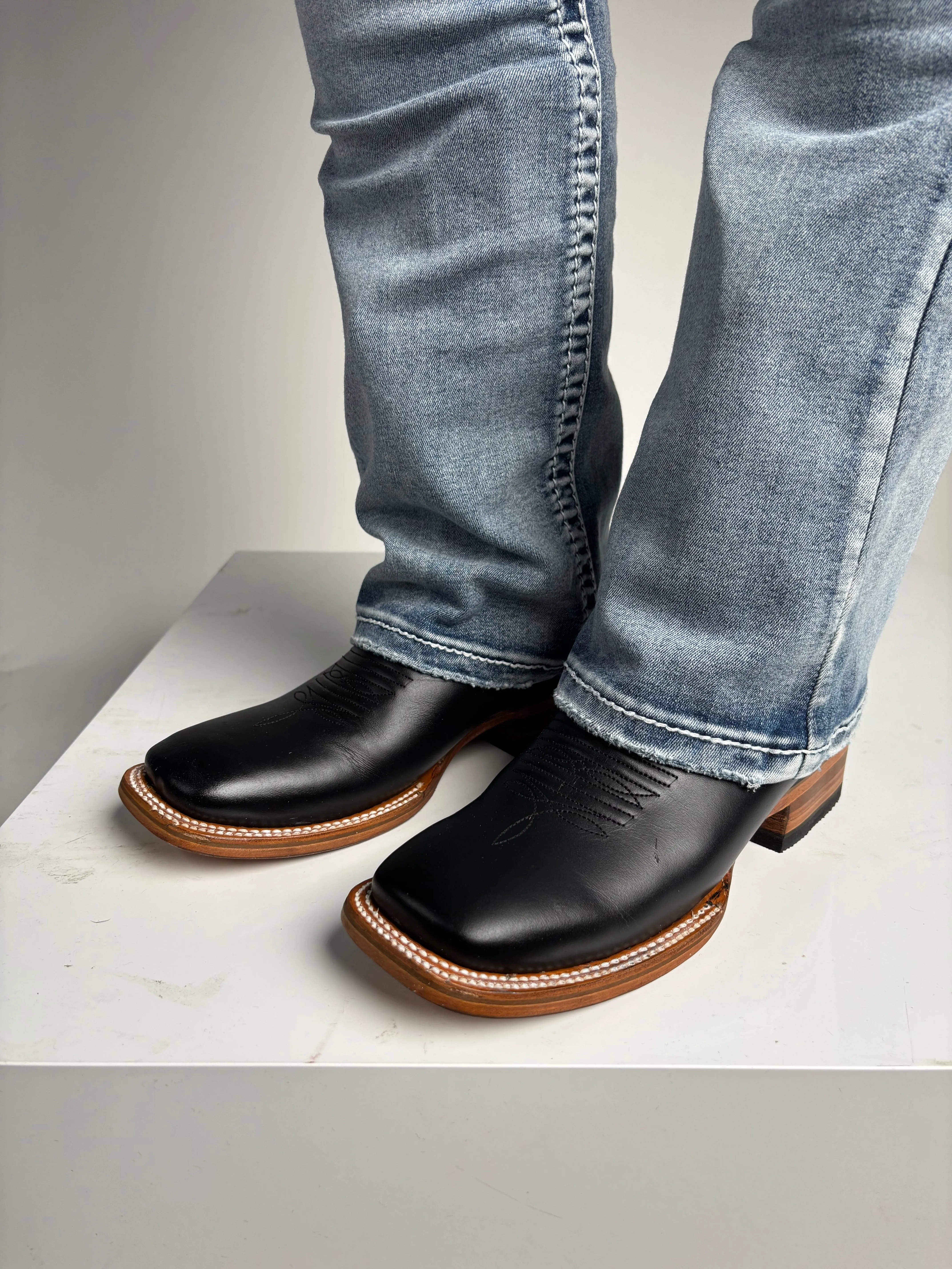 Women's Black Western Rodeo Boot - White Diamond