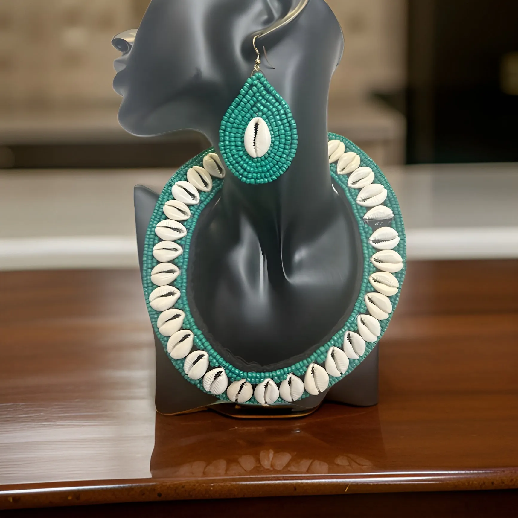 Women's Cowrie Shell Choker Beaded Necklace Set