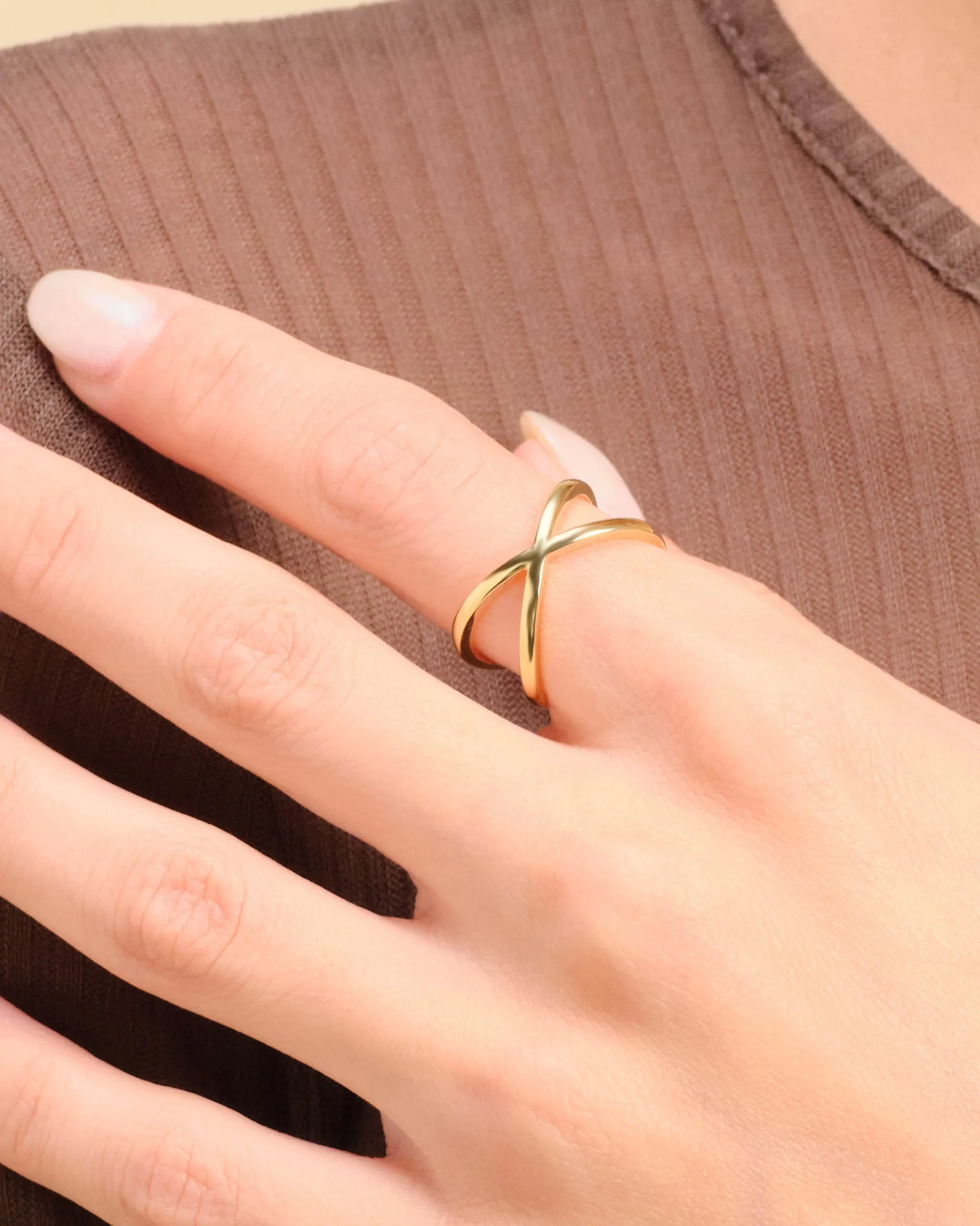 Women's Crossover Ring - Gold