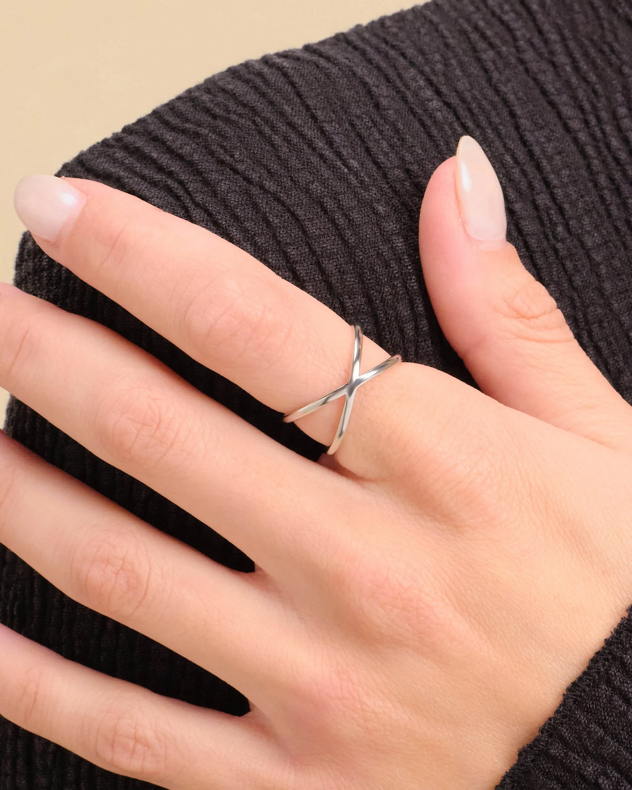 Women's Crossover Ring - Silver