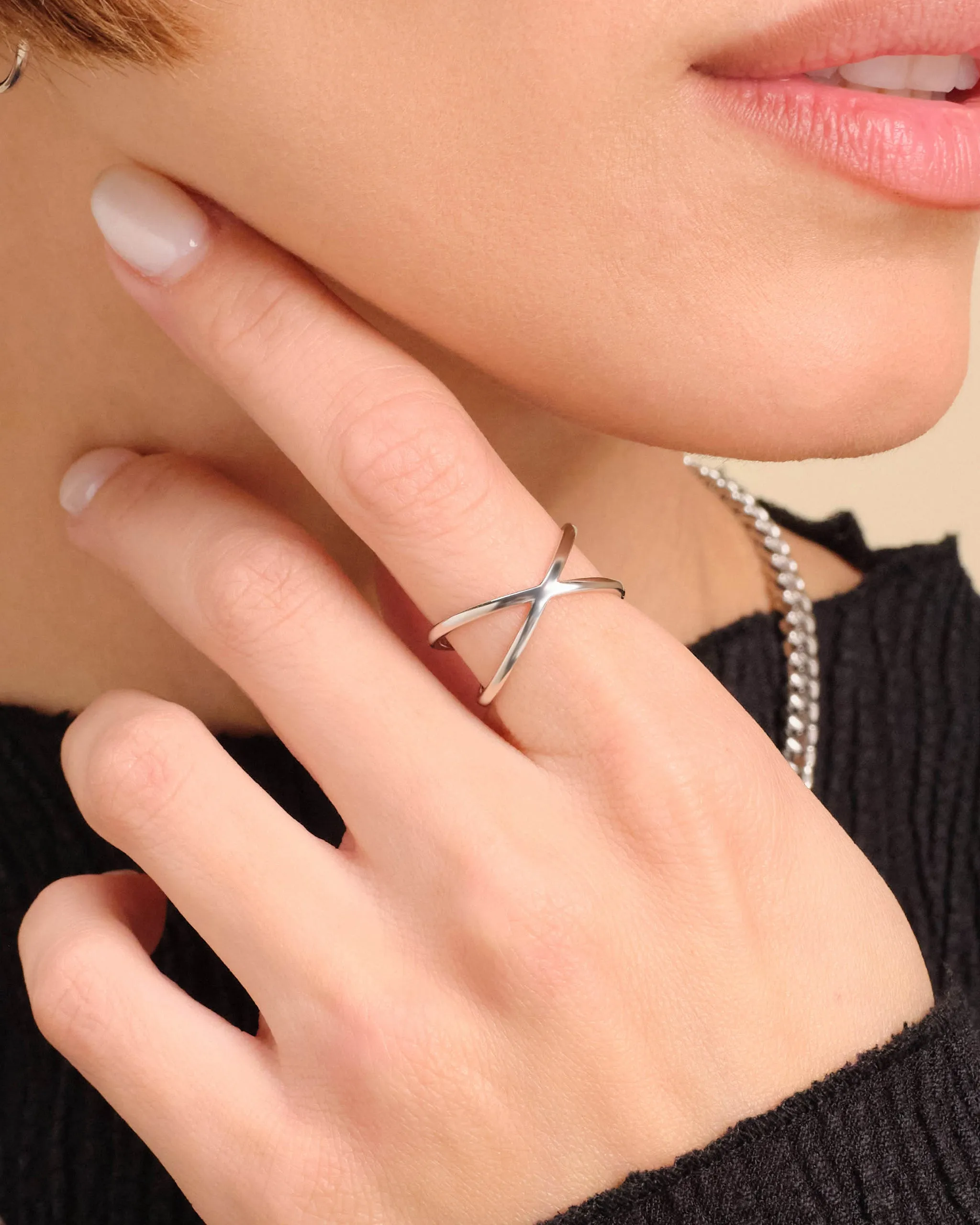 Women's Crossover Ring - Silver