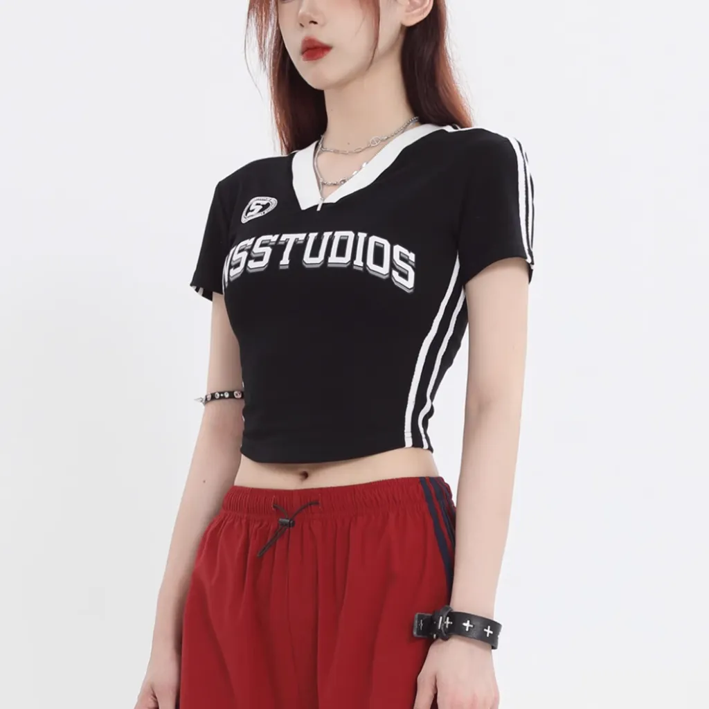 Women's Hot Girl V-Neck T-Shirt
