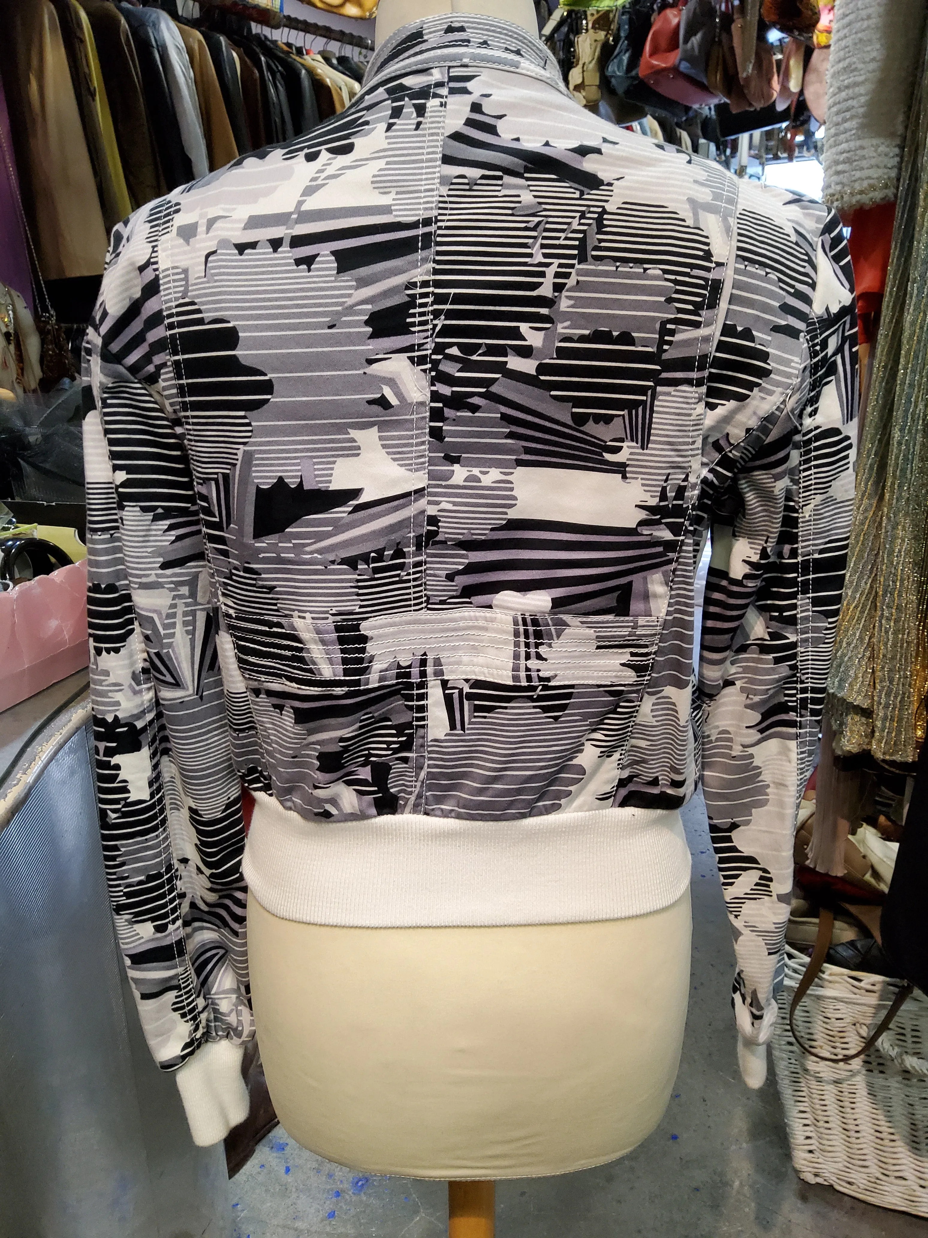 Women's jacket