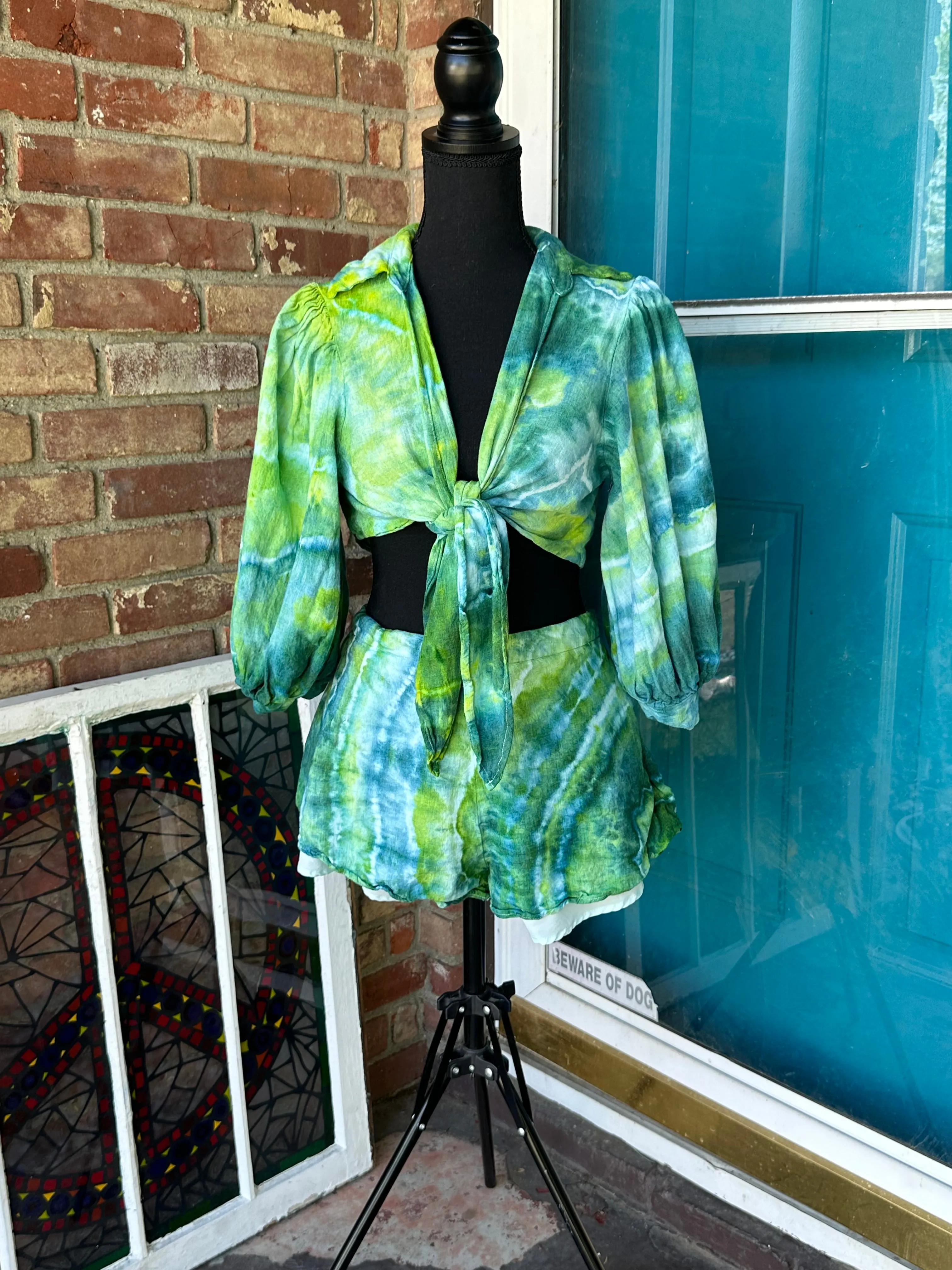 Women’s Large Tie front 2 Piece Set