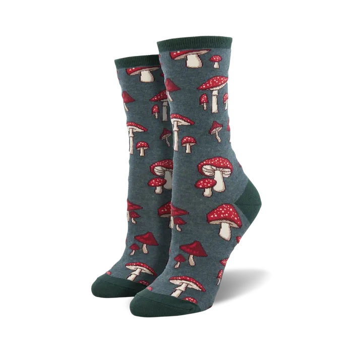 Women's | Pretty Fly for a Fungi Socks