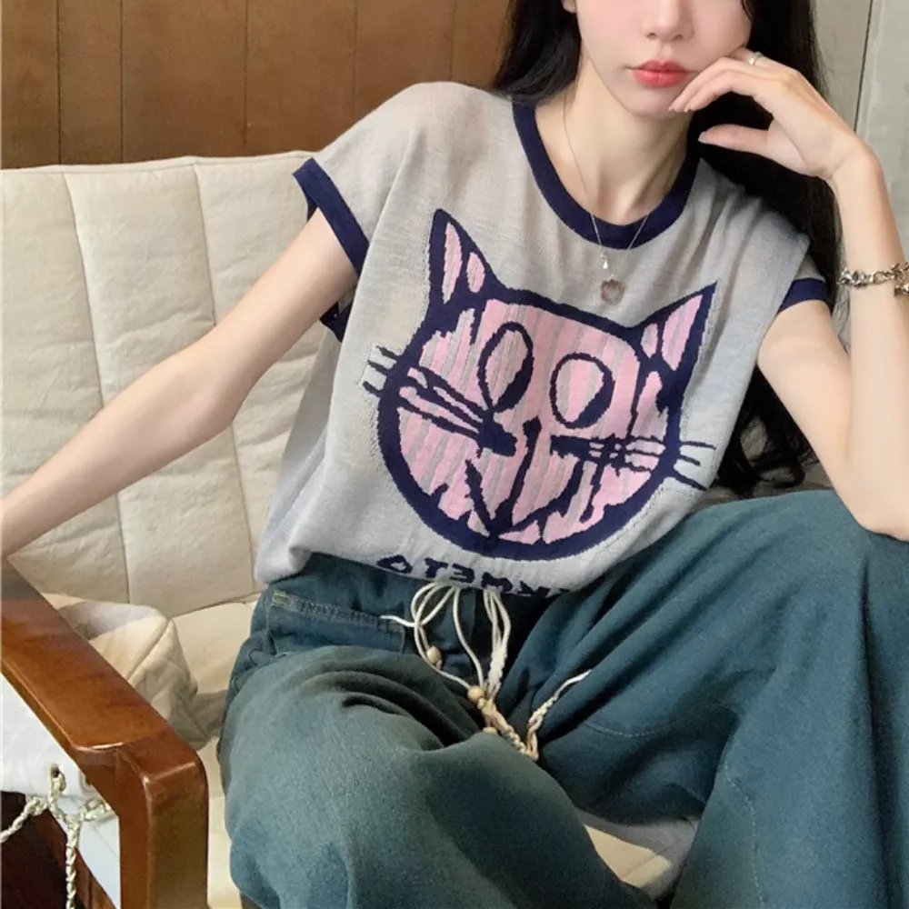 Women's Sweet Cartoon Cat T-shirt