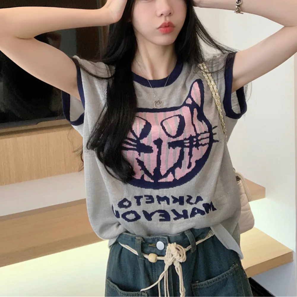 Women's Sweet Cartoon Cat T-shirt