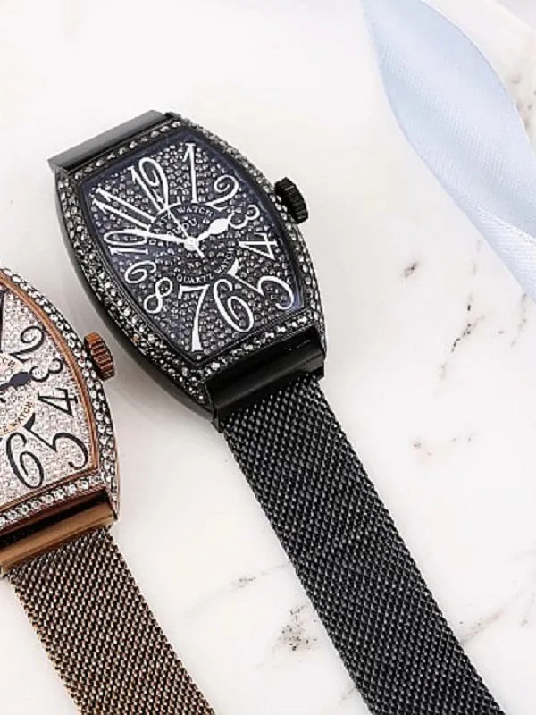 Women's Watch Retro Barrel-shaped Full Rhinestone Milan strap elegant watch