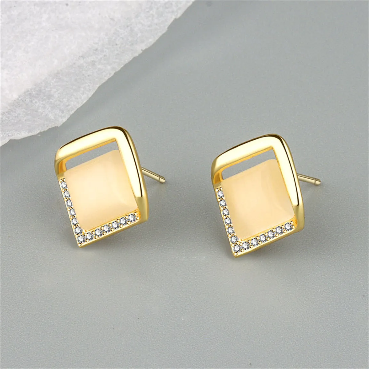 Yellow Cats Eye & 18K Gold-Plated Rhombus Stud Earrings