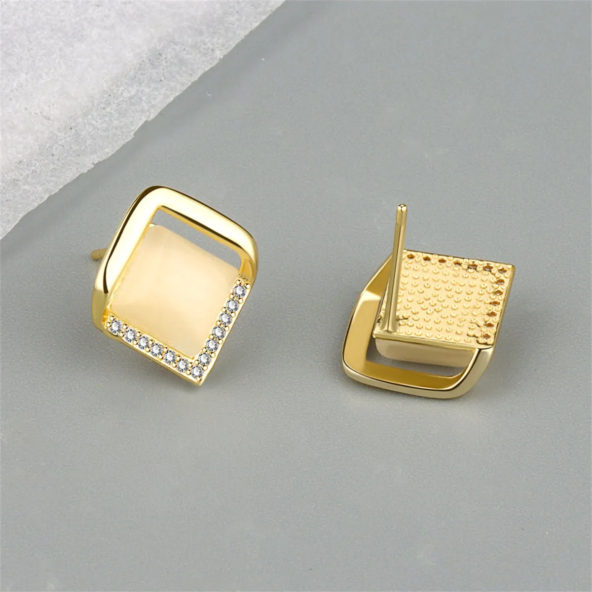 Yellow Cats Eye & 18K Gold-Plated Rhombus Stud Earrings
