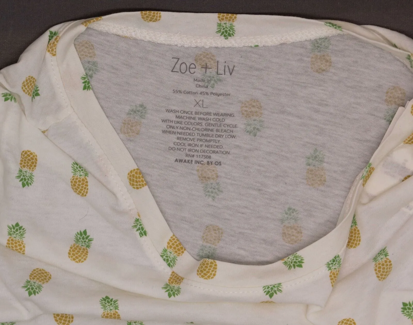 Zoe   Liv Women's Short Sleeve Pineapple Print T-Shirt